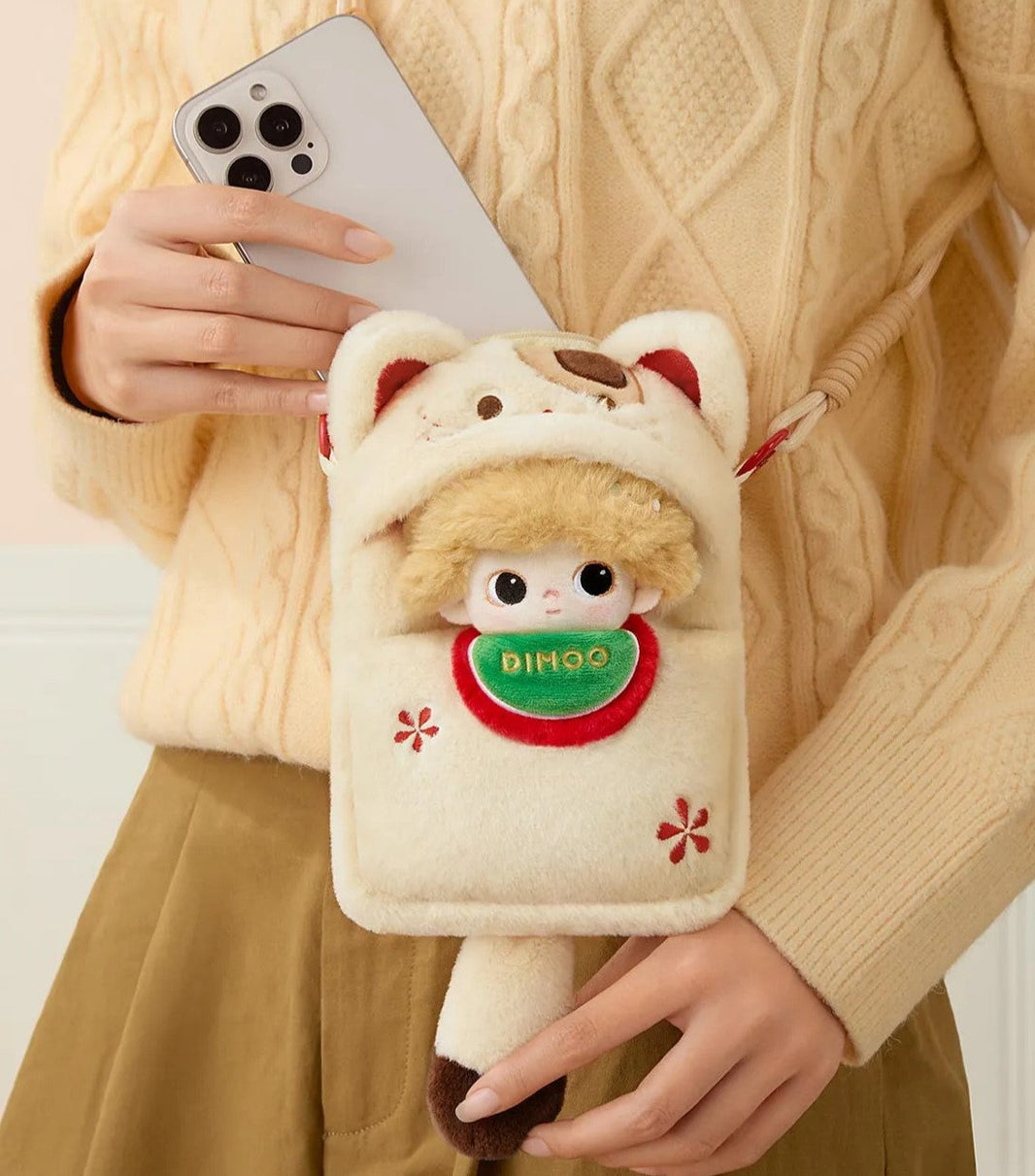 POP MART Original - DIMOO mobile bag