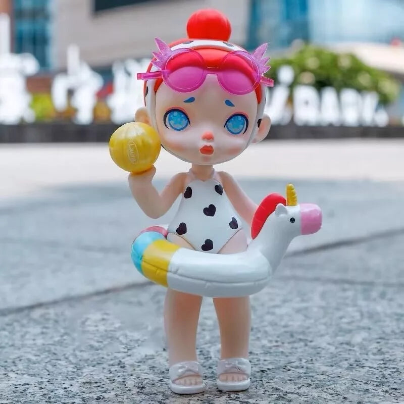 ToyCity Laura Pool Party - TOY City