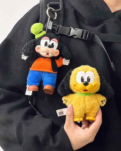 POP MART - ORIGINAL - Mickey Family Cute Together Keychain.