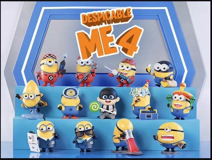 POP MART Original - Despicable me 4 with 12 action figures. Mystery box.